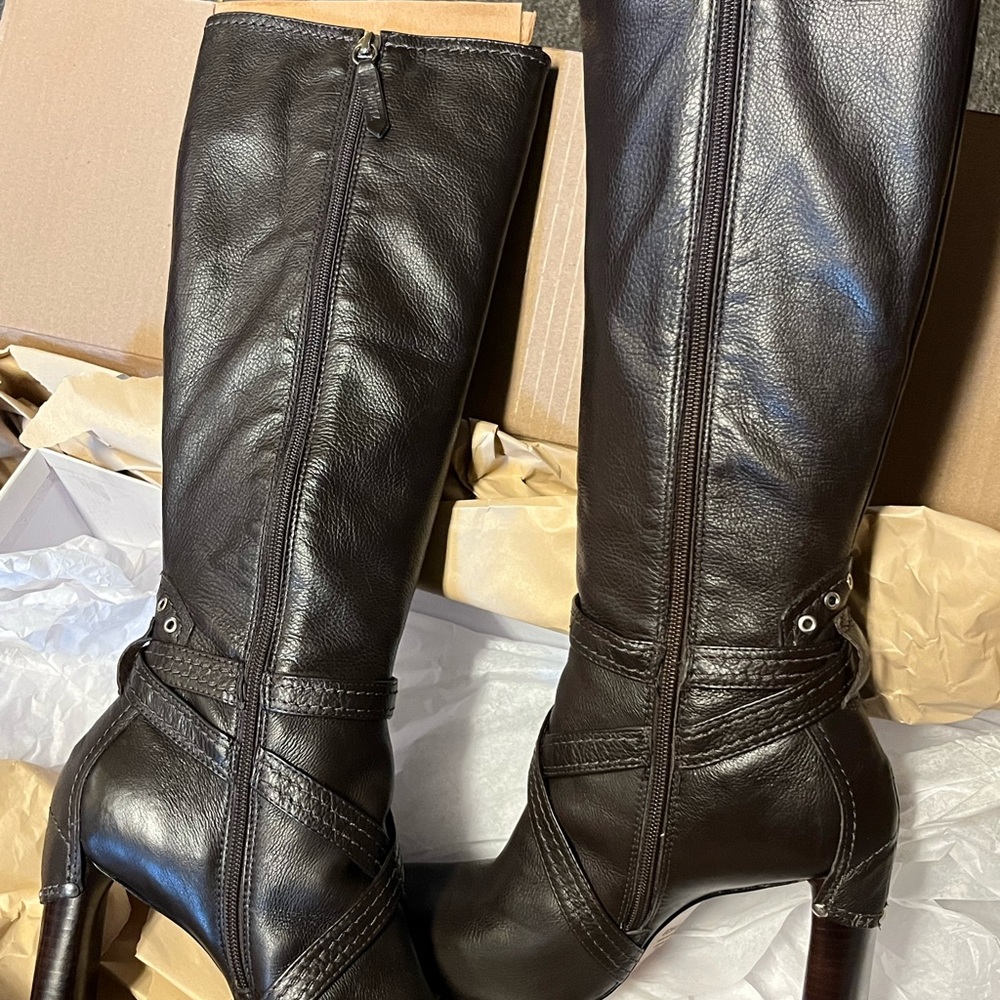 SCHUTZ Dark Brown Leather Heeled Boots